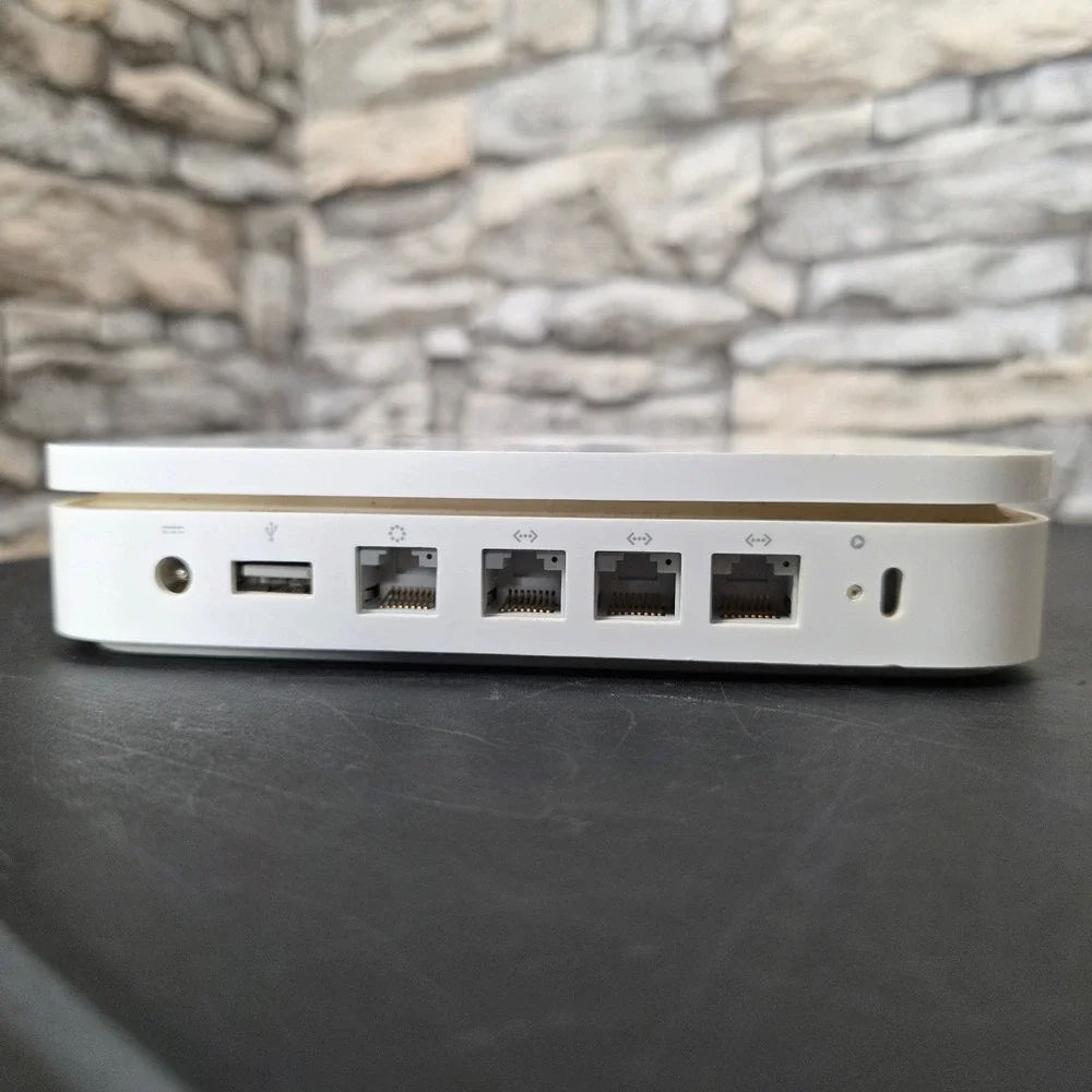 Apple AirPort Extreme Base Station A1354 GOOD Dual-Band Wireless Router Untested